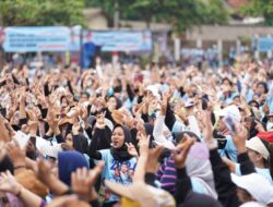 Kegembiraan Warga Subang Saat Berjumpa dengan Prabowo, Berdoa untuk Kemenangan dalam Satu Putaran