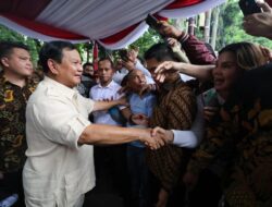 Setiap Berinteraksi dengan Rakyat, Prabowo Merasa Semakin Berenergi