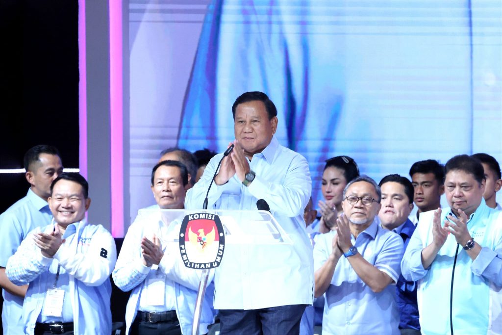 Prabowo Minta Maaf kepada Pasangan Calon 1 dan 3 dalam Pernyataan Terakhir Debat