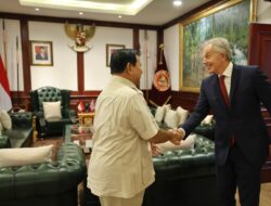 Tony Blair Visits Prabowo Subianto at Ministry of Defense to Congratulate Him on Presidential Election