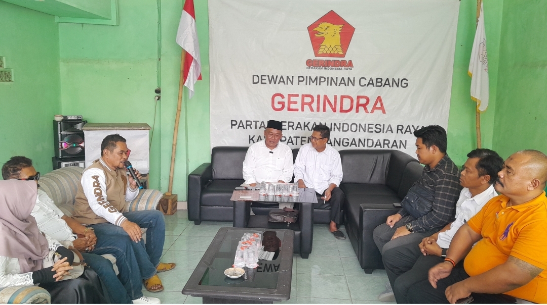 Dadang Solihat Mendaftar Sebagai Bacabup ke Partai Gerindra Pangandaran