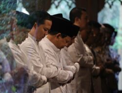 Prabowo Subianto Attends Eid al-Adha 1445 H Celebration at Nurul Wathan Mosque in Hambalang