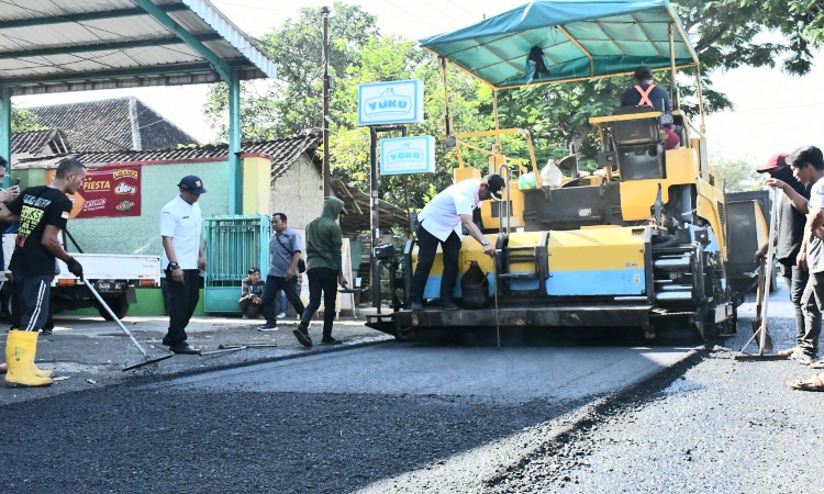 Komisi III DPRD Terungkap, Pembangunan Jalan 93 Titik di Bondowoso Berasal dari Usulan Tahun 2023.