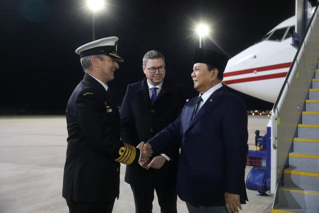 Prabowo Subianto Visits Canberra on Official Trip, Received with Honorary Guard Ceremonies