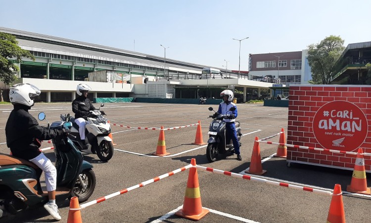 Teknik Pengereman yang Baik untuk Mencari Aman di Jalan