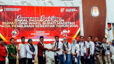 Pasangan Calon Bupati dan Wakil Bupati Magetan, Sujatno-Ida, Mendaftar ke KPU pada Hari Pertama