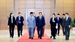 Prabowo Subianto meets Prime Minister of Vietnam, praises their fight for independence