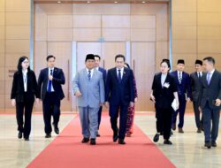 Prabowo Subianto meets Prime Minister of Vietnam, praises their fight for independence