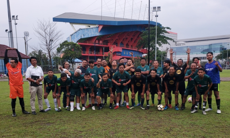 Wartawan Surabaya dan Malang Bersatu untuk Bermain Fun Football