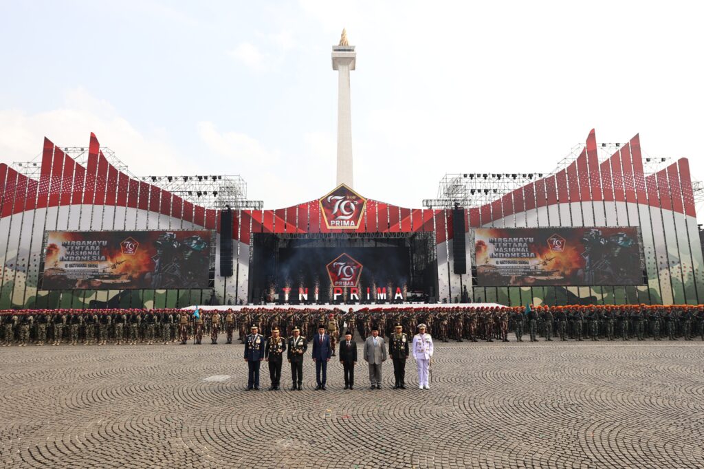 Jokowi: Peringatan Hari Ulang Tahun TNI ke-79 Membuat Tersuratnya Hubungan Kuat Antara TNI dan Rakyat