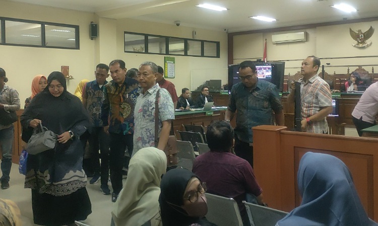 22 Saksi dalam Sidang Gus Mudhlor Tidak Mengetahui Penggunaan Pemotongan Insentif di BPPD Sidoarjo