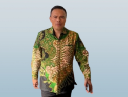 Gotong Royong Perbaiki Jalan Rusak di Kampung Lambur: Apresiasi Ketua DPRD Mabar
