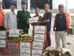 Baznas Berikan Bantuan Sembako kepada Korban Banjir Gresik Utara