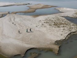 Sungai Indus Pakistan: Desakan Air di Hamparannya