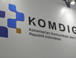 Komdigi Membantah Upaya Pembatasan Medsos saat Demo 28 Agustus
