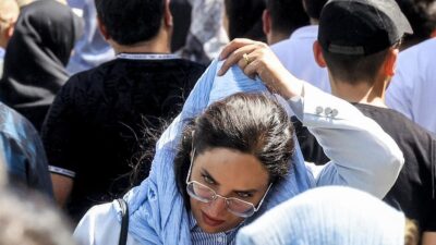 Iran Gunakan Drone Deteksi Perempuan Tanpa Hijab