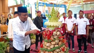 Pesta Ketupat Cokelat Lebaran Ketujuh di Kabupaten Blitar
