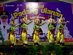 Festival Padhang Ulanan: Libatkan Ribuan Pelajar di Banyuwangi