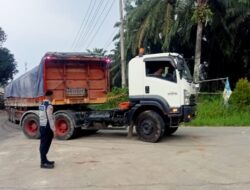Razia Pembatasan Jam Operasional: Kendaraan Galian C di Lebak