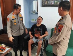Kapolres Tegal Kunjungi Anggota Lumpuh Akibat Kecelakaan
