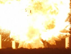 Kejadian Terbaru: SpaceX Starship Meledak dalam Detik-detik Uji Coba