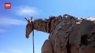 Aksi Pawai Boneka Hewan: Soroti Krisis Iklim Global