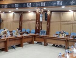 Ketegangan Antara Kades dan Bupati-DPRD Sidoarjo Mengancam Pembangunan Desa