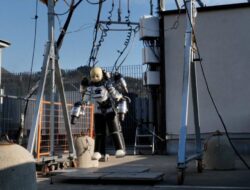 iRonCub3 Robot Humanoid AI Terbang Pertama dengan Jetpack