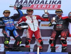 Pebalap Astra Honda Memenangkan Lomba, Rayakan Kemenangan di HUT ke-80 RI