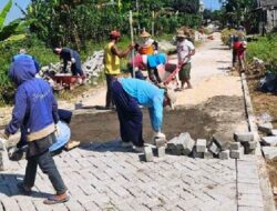 Perubahan Pembangunan Jalan Desa Tunjungan Blora Menjadi Paving