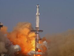 Penjelajahan Industri Antariksa SpaceX Elon Musk: Antara Harapan dan Tantangan
