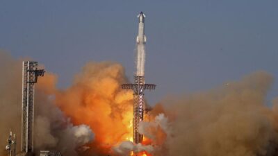 Penjelajahan Industri Antariksa SpaceX Elon Musk: Antara Harapan dan Tantangan