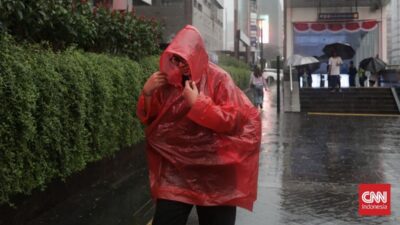 Peringatan Cuaca Jakarta: Hujan Lebat Hingga Kamis