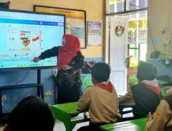 Manfaat Smart Board IFP di Sekolah Tanpa Koneksi Internet